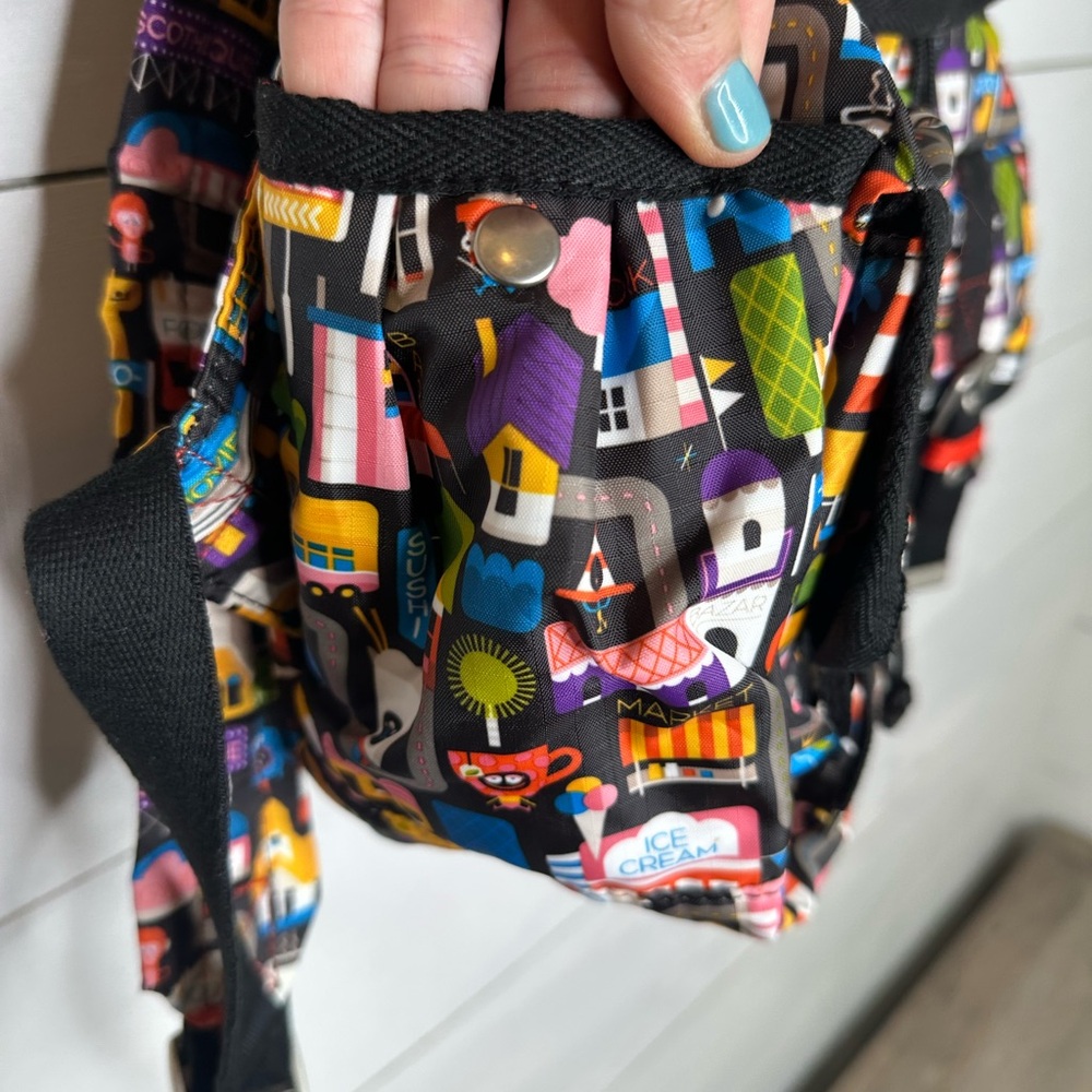 **SOLD** LeSportsac Artist in Residence Urban Fruit Print Colorful Day Pack - Picture 3 of 11
